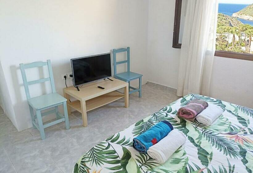 بنسيون Balcón Al Mar