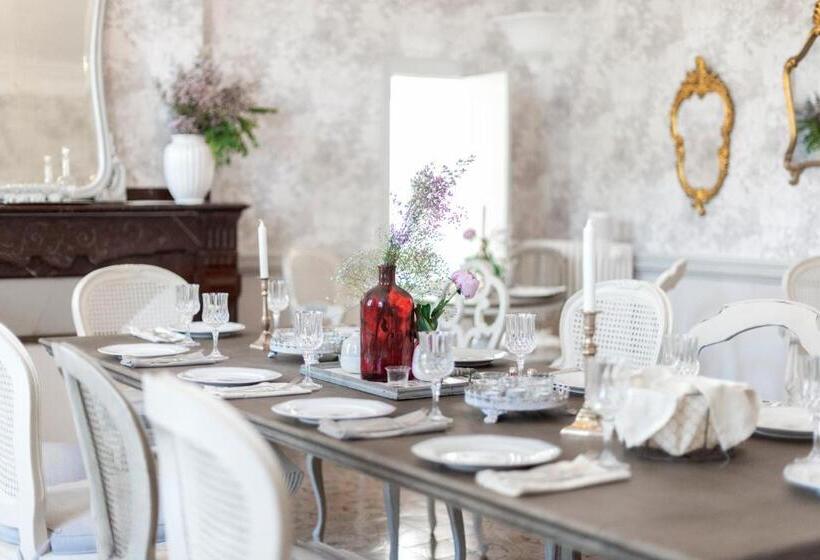 بنسيون Karma Chateau De Samary