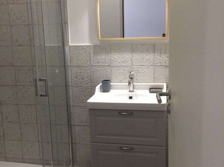 פנסיון Les 3 Pigeons