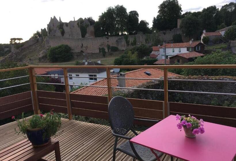 פנסיון Les 3 Pigeons