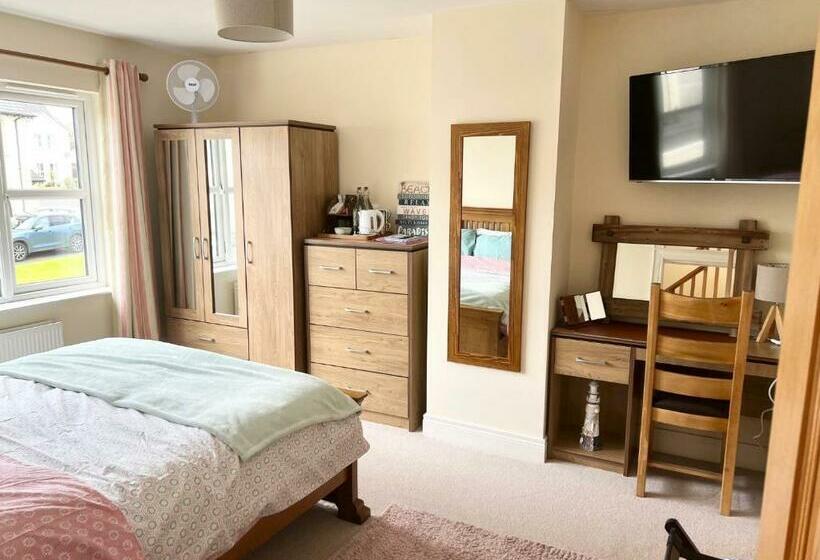 펜션 New Room @ Sean And Janes