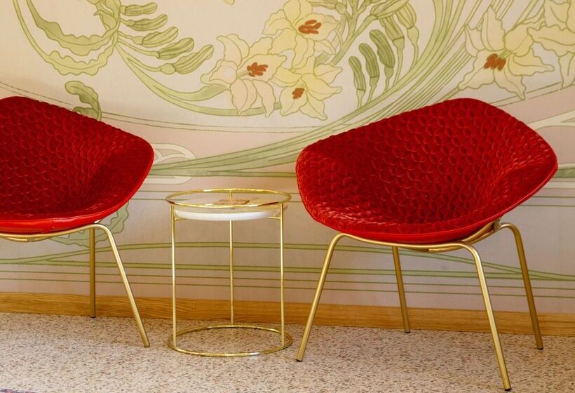 بنسيون Palazzo Essenza