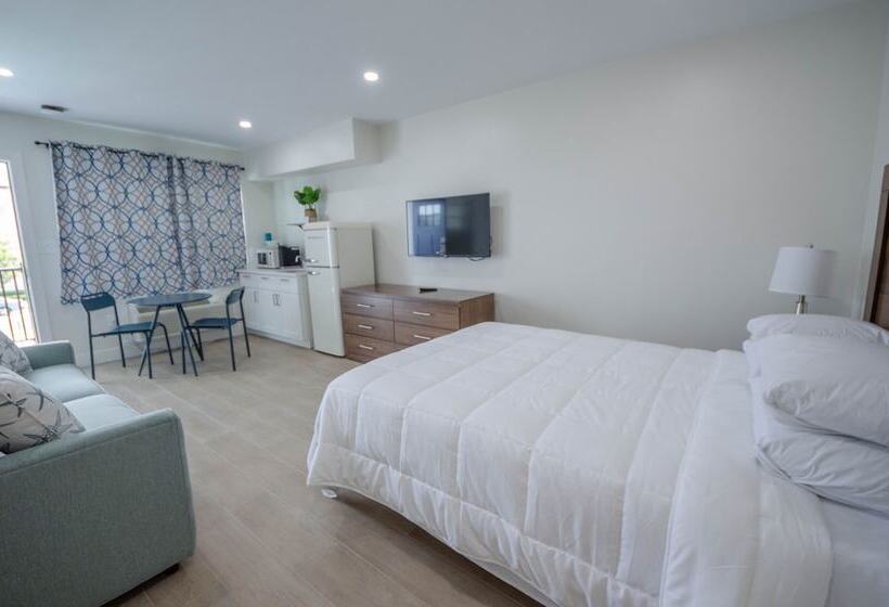 הוסטל Seaport Inn