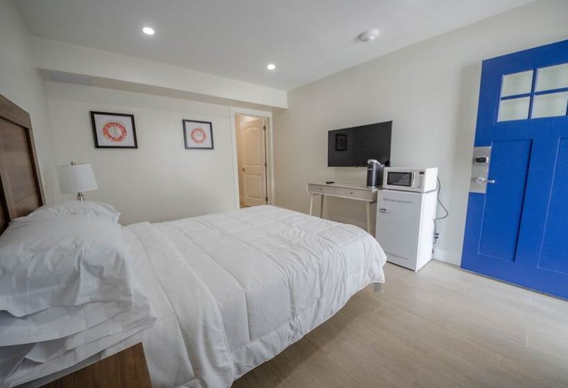 הוסטל Seaport Inn