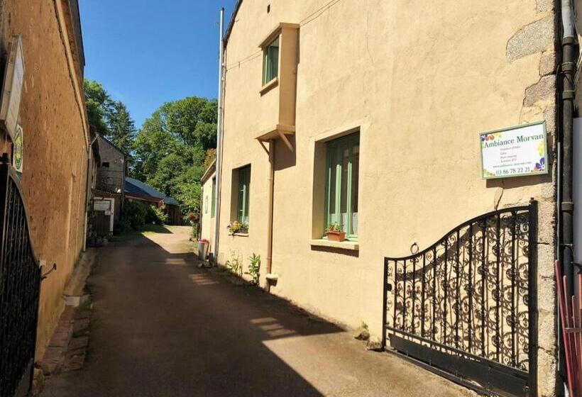 Bed and Breakfast Ambiance Morvan