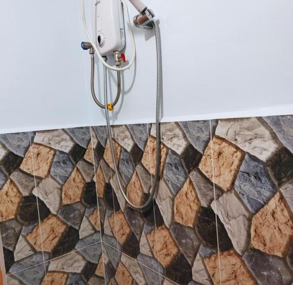 住宿加早餐  Dosdos Guest House