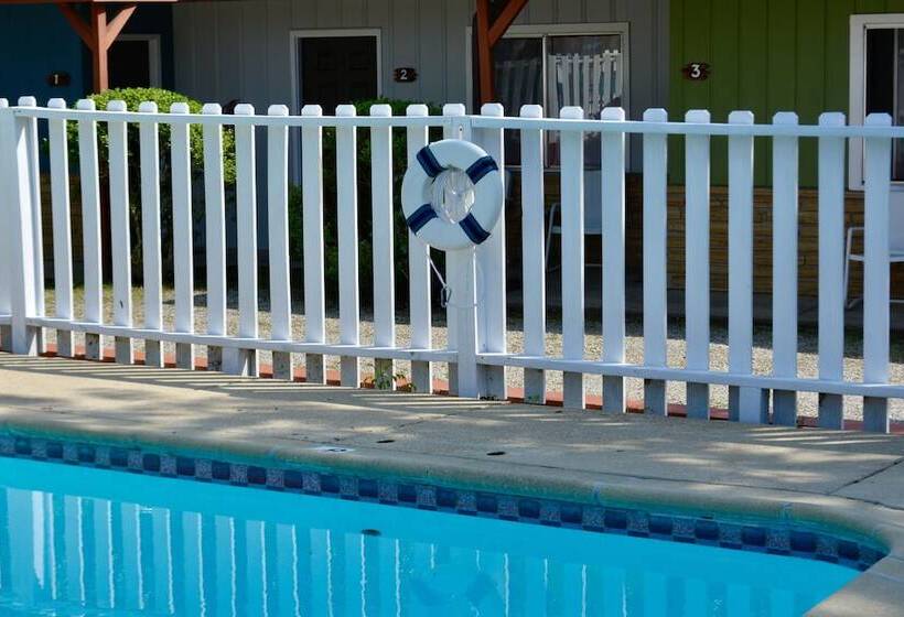 هتل Driftwood Resort Bull Shoals