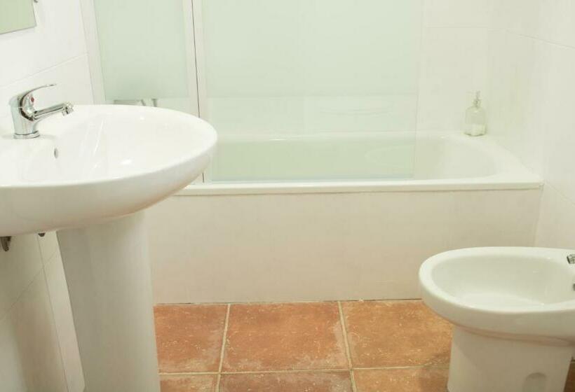 Отель Hacienda La Divertida