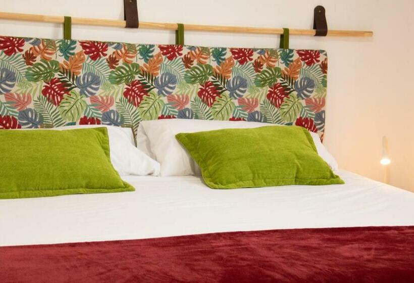 Отель Hacienda La Divertida