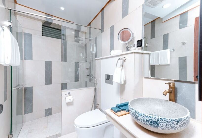 هتل Marukab Plaza