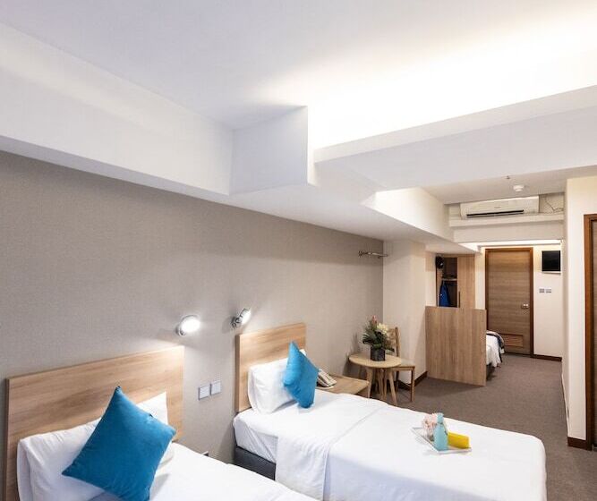 هتل Metacity Living