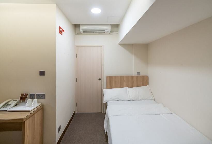 هتل Metacity Living