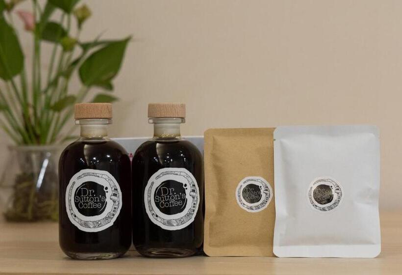 هتل Metacity Living