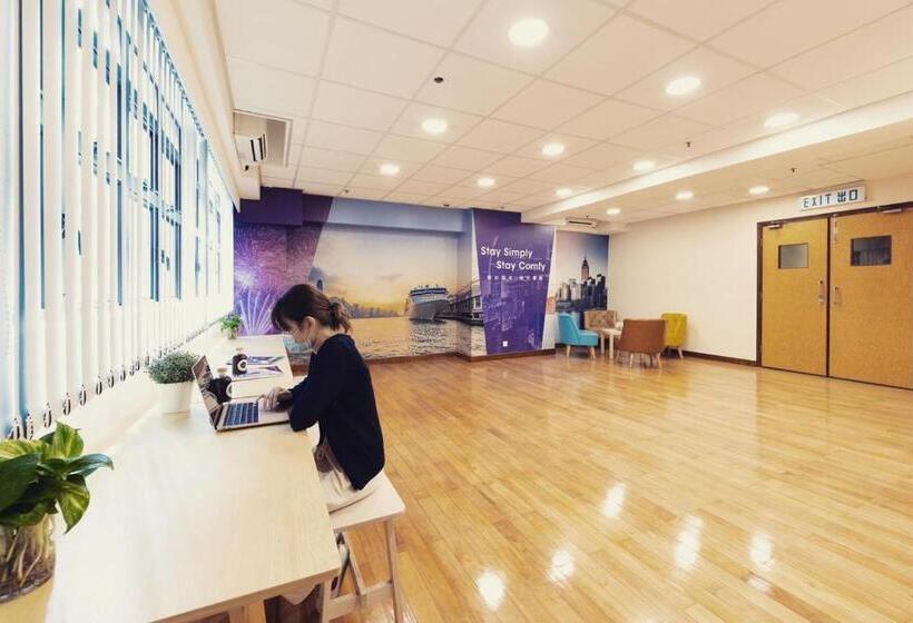 هتل Metacity Living