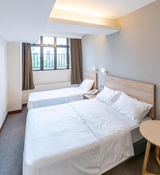 هتل Metacity Living