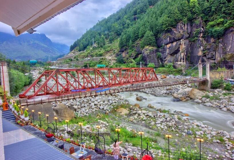 فندق Paradisethe White House Cafe