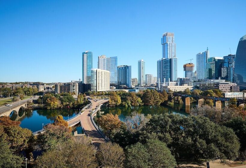 The Loren Hotel Austin