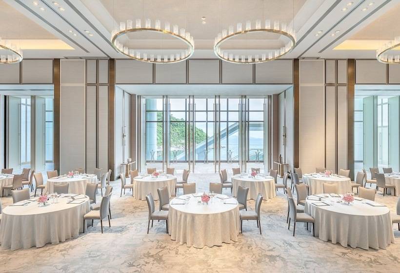 The Fullerton Ocean Park Hotel Hong Kong