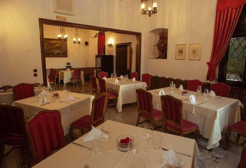 هتل Vila Herberstein