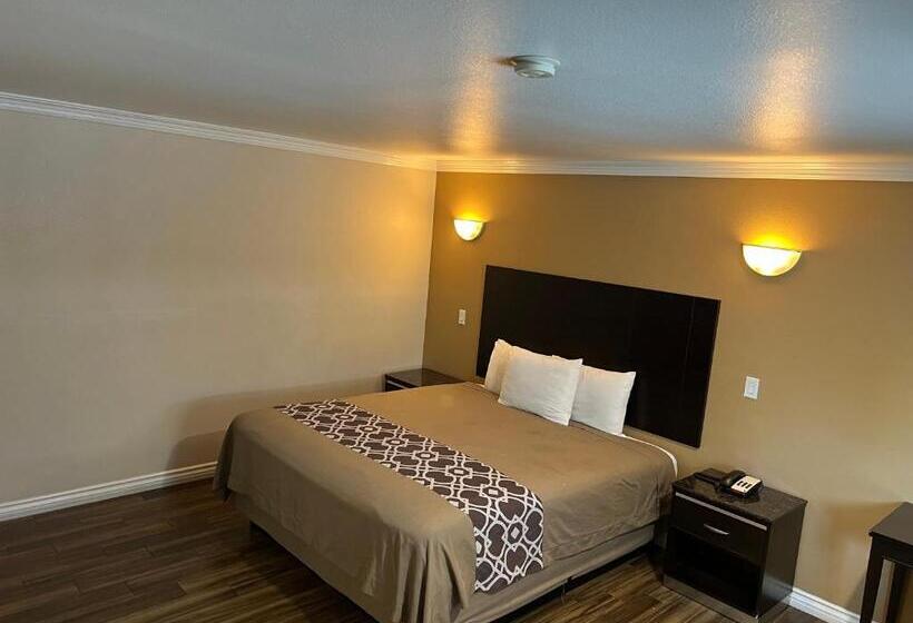 酒店 Walnut Inn & Suites West Covina