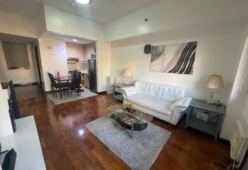 Mosaic Tower By Luxureich