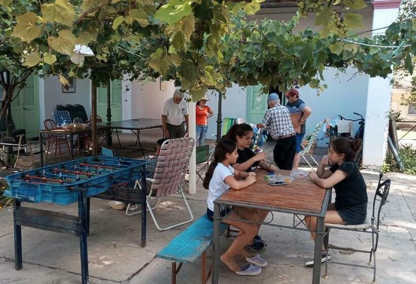 ペンション Club De Veraneantes Tulumba Hostel Y Suites