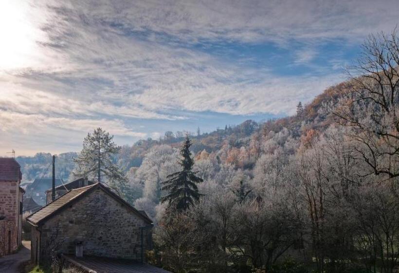 펜션 La Source Du Touron