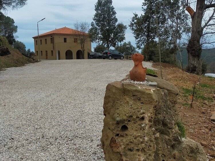 Pensjonat Room In Bb  Elegant And Relaxing Farmhouse Nestled In The Heart Of Cilento