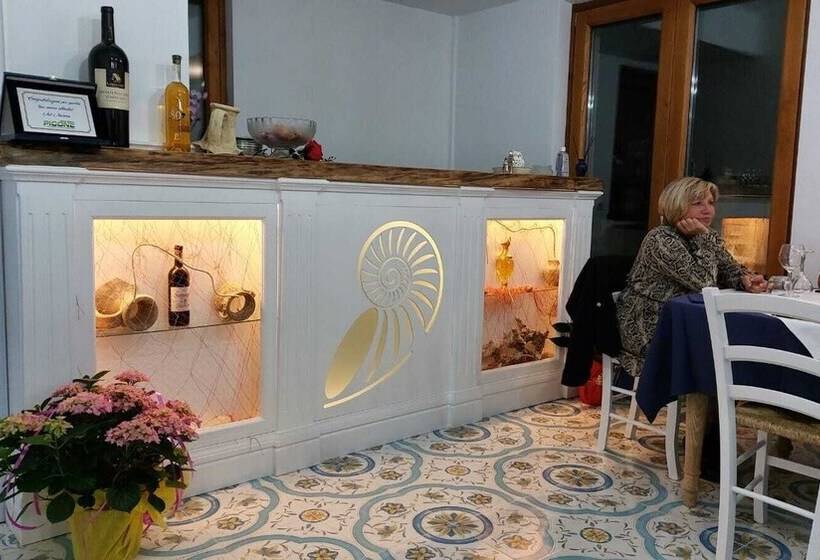 ペンション Room In Bb  Elegant And Relaxing Farmhouse Nestled In The Heart Of Cilento