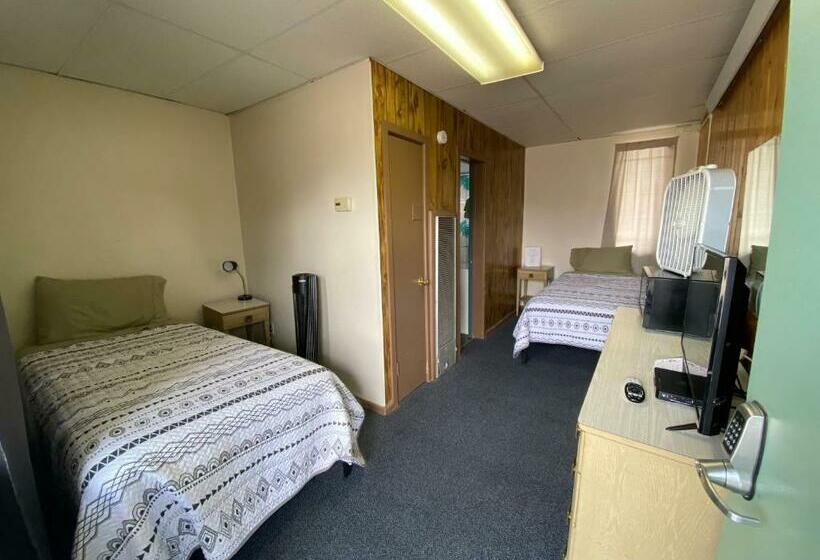 The Sage Motel