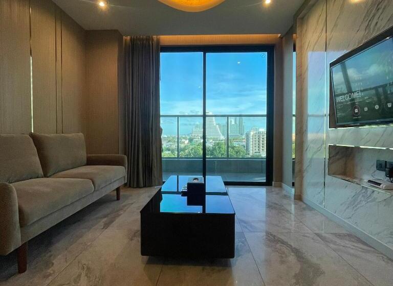 The Tj Hotel Jomtien