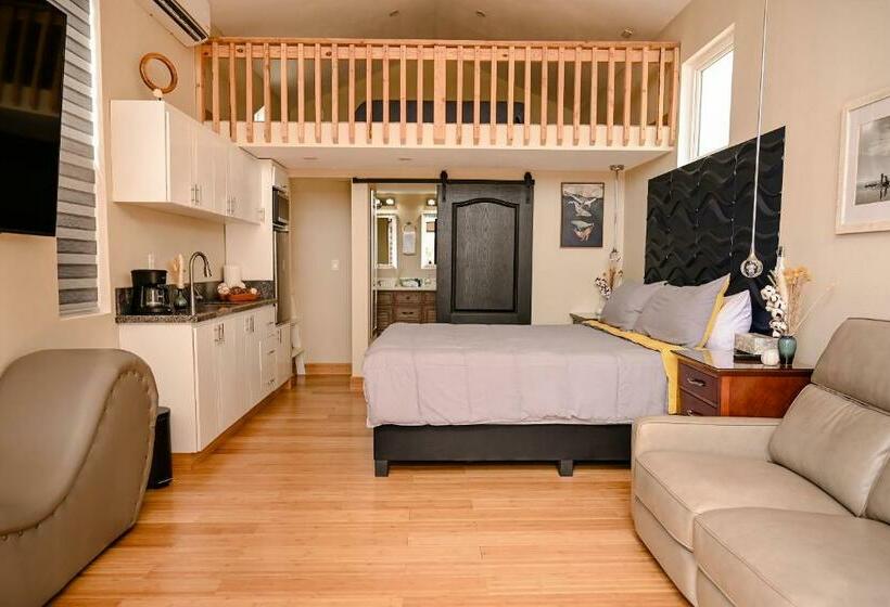 Ariels Paraiso  Ocean View