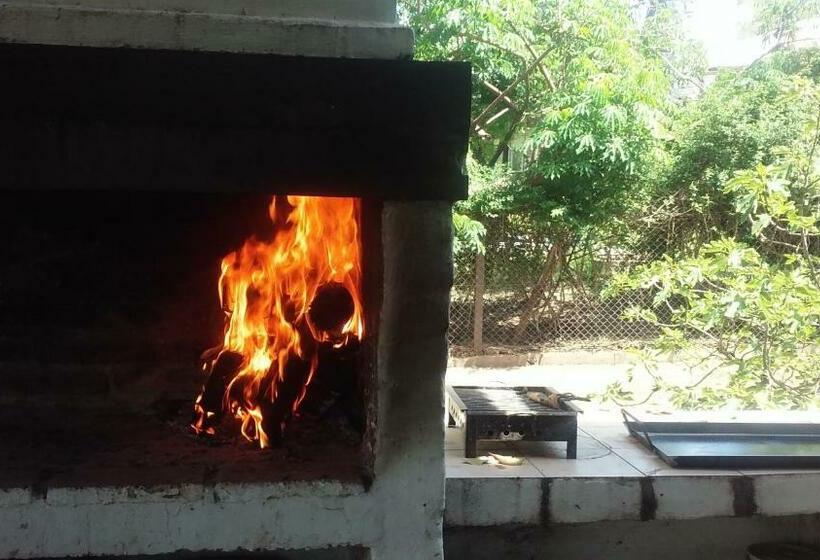 تختخواب و صبحانه Casa Azul