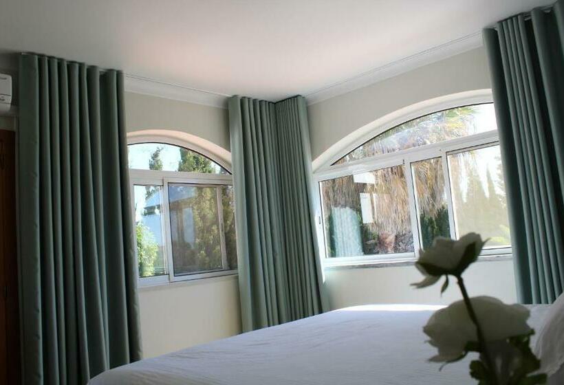 Bed and Breakfast Casa Carioca Carvoeiro