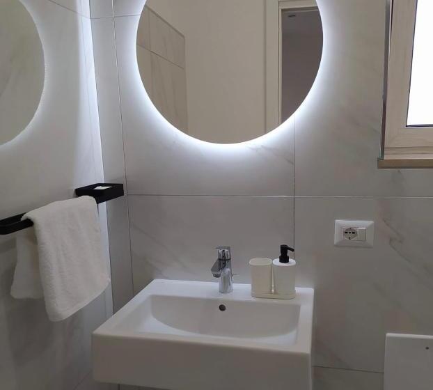 ベッドアンドブレックファースト Tina’s Room