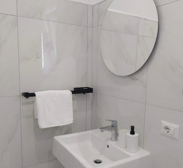 ベッドアンドブレックファースト Tina’s Room