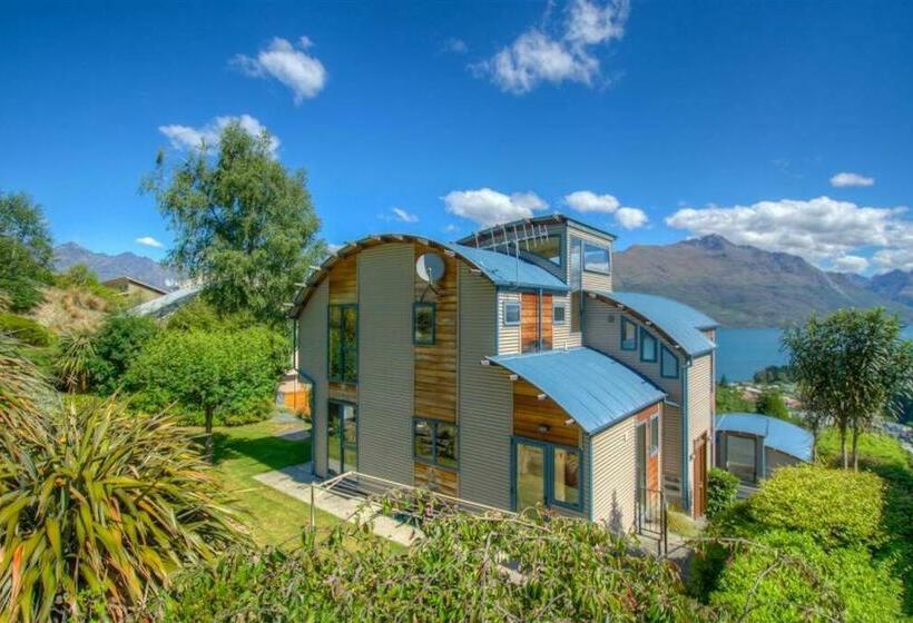 Belfast Retreat   Views And Spa Pool