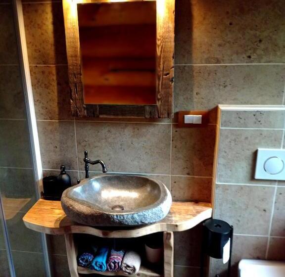 Brunarica Biopark  Log House Biopark