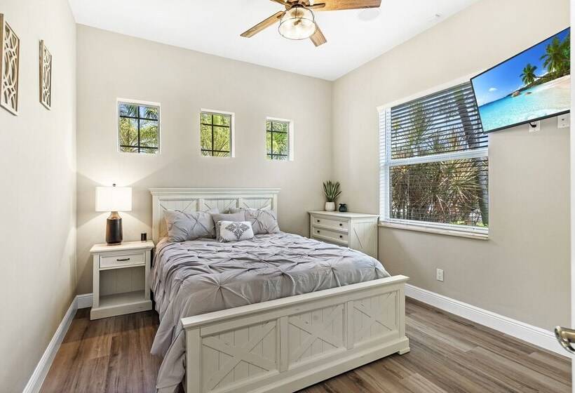 Cape Harbour Hideaway