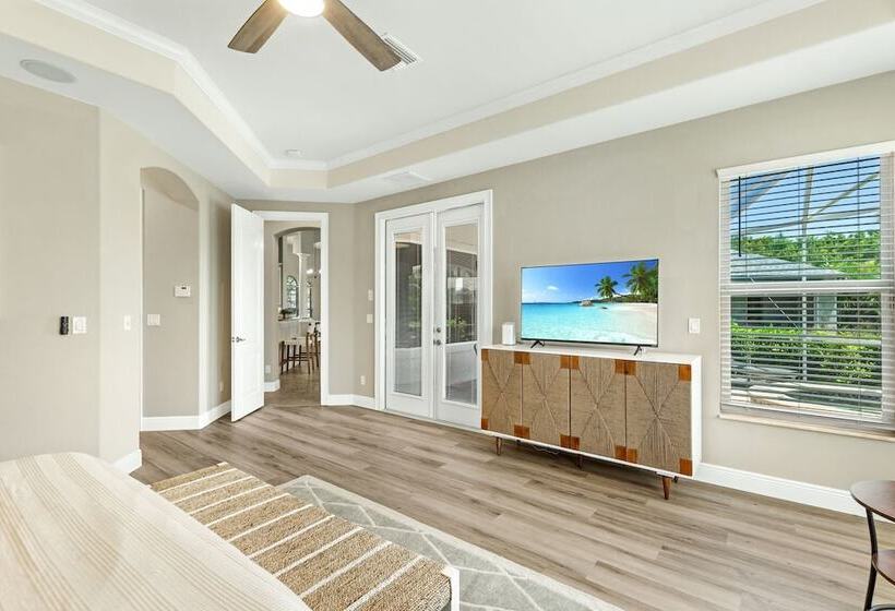 Cape Harbour Hideaway