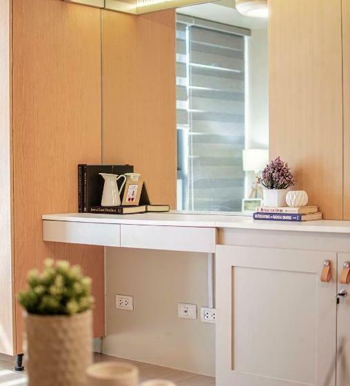 Cozy And Classy Studio Across Airport Terminal 3