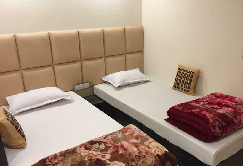 Отель Atithi Guest House