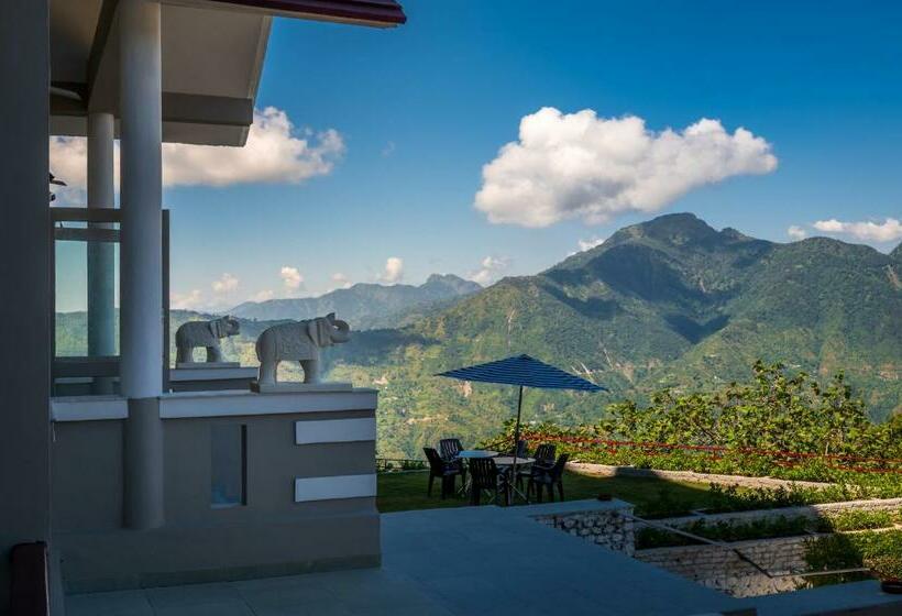 호텔 Revathi Resorts