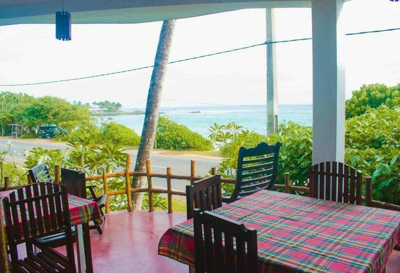 בית מלון כפרי Surfers Paradise