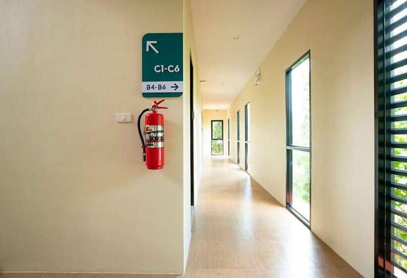 בית מלון כפרי Thip Thip