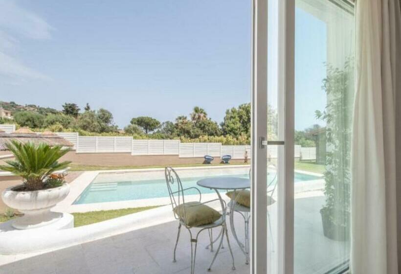 בית מלון כפרי Villa Escargot Luxury In Costa Rei Beach