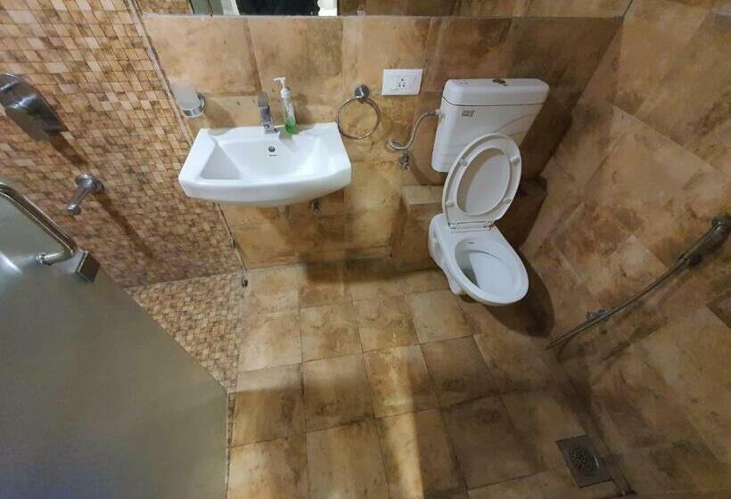 Homestays At Rajhans Belliza Near Airport