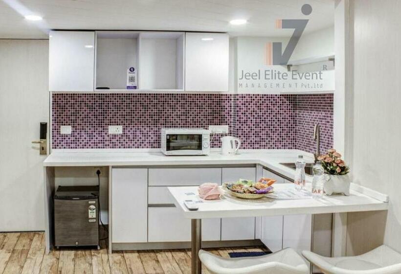 Homestays At Rajhans Belliza Near Airport