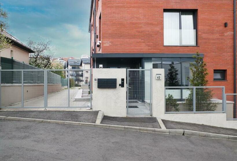 Panorama Deluxe Apart