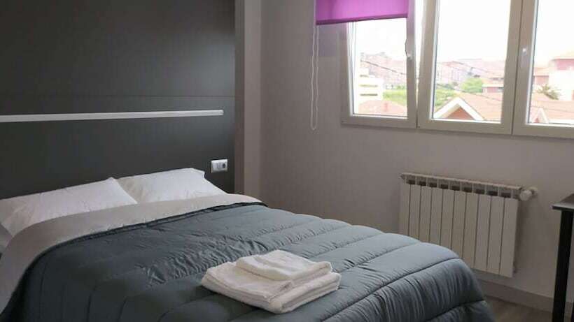 膳宿费 Alojamientos Aviche 6